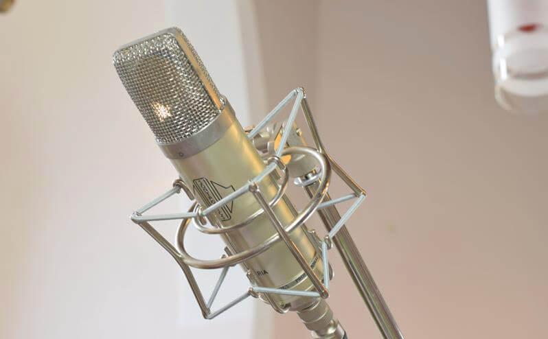 Sontronics Aria microphone